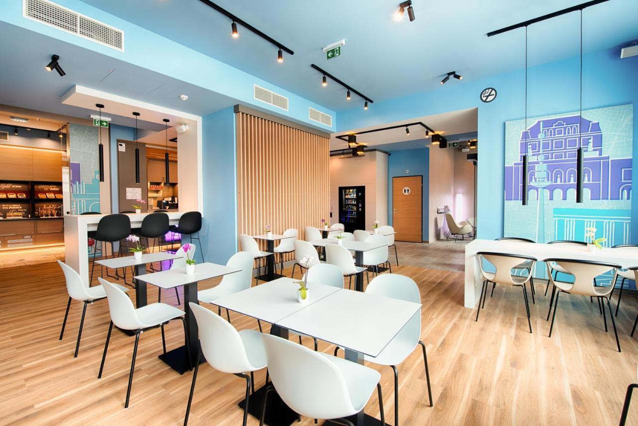 B&B Hotel Wien-Meidling Exteriör bild