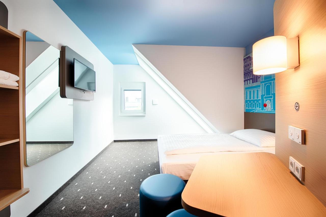 B&B Hotel Wien-Meidling Exteriör bild
